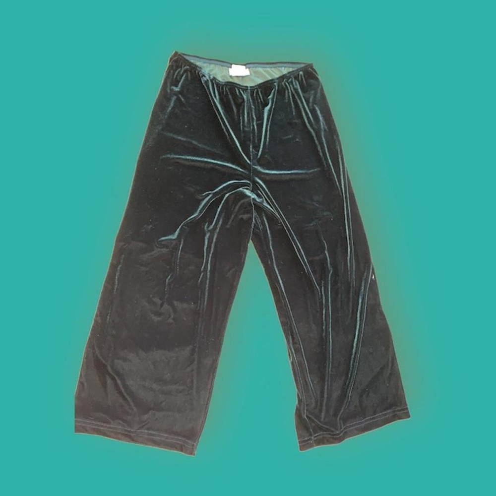 Dark green velvet palazzo pant